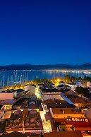 Reddoors Suites Sea View