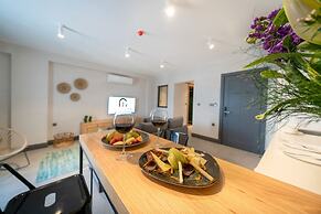 Reddoors Suites Sea View