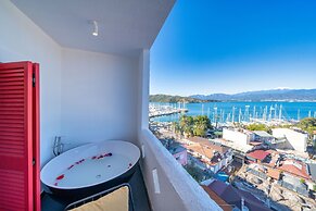 Reddoors Suites Sea View