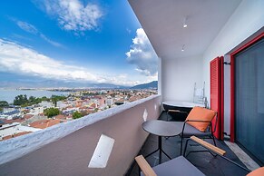 Reddoors Suites Sea View