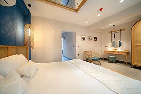 Reddoors Suites Sea View