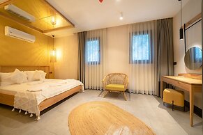 Reddoors Suites Sea View