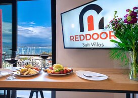 Reddoors Suites Sea View
