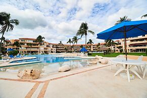 Caribbean Chic Apartment Beachfront Complex Marvelous Pool Gardens Pri