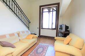 Amazing Aparment Lake Front 1 bed in Acquaseria