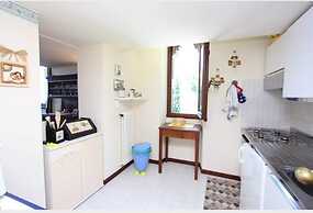 Amazing Aparment Lake Front 1 bed in Acquaseria