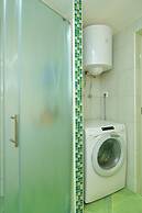 Spacious Modern Apt. With big Patio and sea View