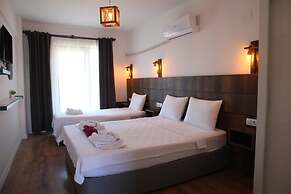 Smyrna Hotel