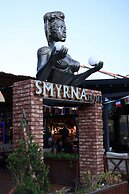Smyrna Hotel