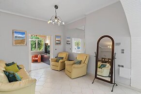 Superior Apartment - Overlooking Chania-with Pool