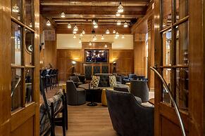 ALPINE INN Davos