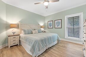 The Rookery Iii 6015 3 Bedroom Cottage by RedAwning