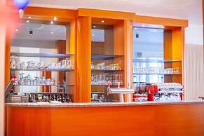 Hotel Monaco Zeebrugge Beach