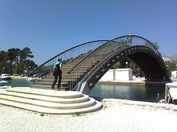 Luxury 90 m2 Apt.w.balcony & Spectacular sea View