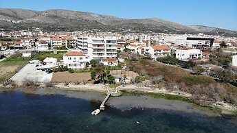 Luxury 90 m2 Apt.w.balcony & Spectacular sea View