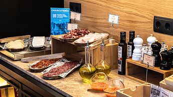 Akeah Hotel Gran Via