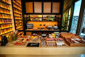 Akeah Hotel Gran Via