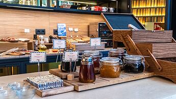 Akeah Hotel Gran Via