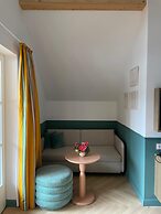Villa Alma - a lakeside Boutique Hotel