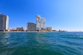 Courtyard By Marriott Mazatlan Beach Resort