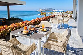 Courtyard By Marriott Mazatlan Beach Resort