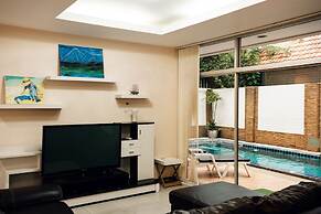 T.W. Marina Pool Villa Pattaya