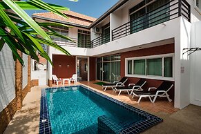 T.W. Marina Pool Villa Pattaya