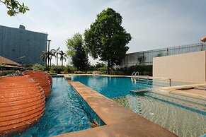 T.W. Marina Pool Villa Pattaya