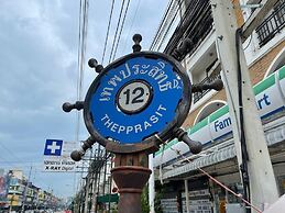 T.W. Marina Pool Villa Pattaya