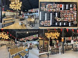 T.W. Marina Pool Villa Pattaya