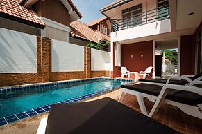 T.W. Marina Pool Villa Pattaya