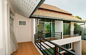 T.W. Marina Pool Villa Pattaya