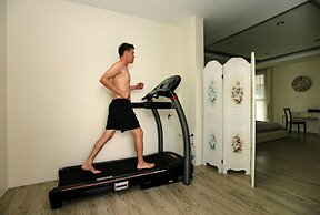 T.W. Marina Pool Villa Pattaya