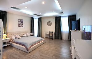 T.W. Marina Pool Villa Pattaya