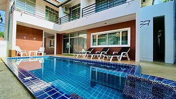 T.W. Marina Pool Villa Pattaya