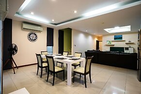 T.W. Marina Pool Villa Pattaya