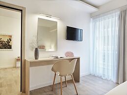 NLH MATI Seafront - Neighborhood Lifestyle Hotels
