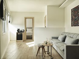 NLH MATI Seafront - Neighborhood Lifestyle Hotels