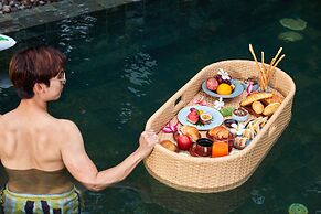 Angkor Green Gardens by Dara