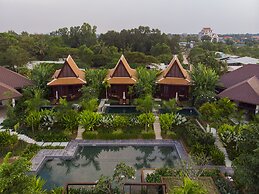 Angkor Green Gardens by Dara