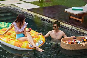 Angkor Green Gardens by Dara