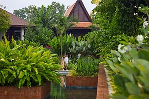 Angkor Green Gardens by Dara