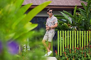 Angkor Green Gardens by Dara