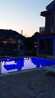 Inviting 4-bed Villa Nil Dalyan With Child Pool