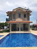 Inviting 4-bed Villa Nil Dalyan With Child Pool