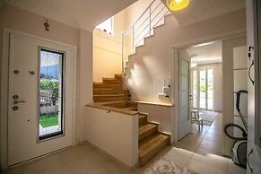 Inviting 4-bed Villa Nil Dalyan With Child Pool