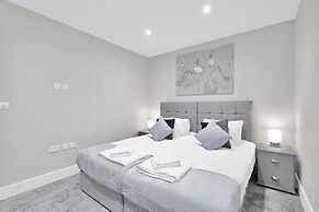 Crown Place 2 & 3 Bedroom Luxury Apts