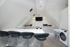 Crown Place 2 & 3 Bedroom Luxury Apts