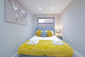 Crown Place 2 & 3 Bedroom Luxury Apts