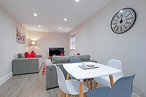 Crown Place 2 & 3 Bedroom Luxury Apts